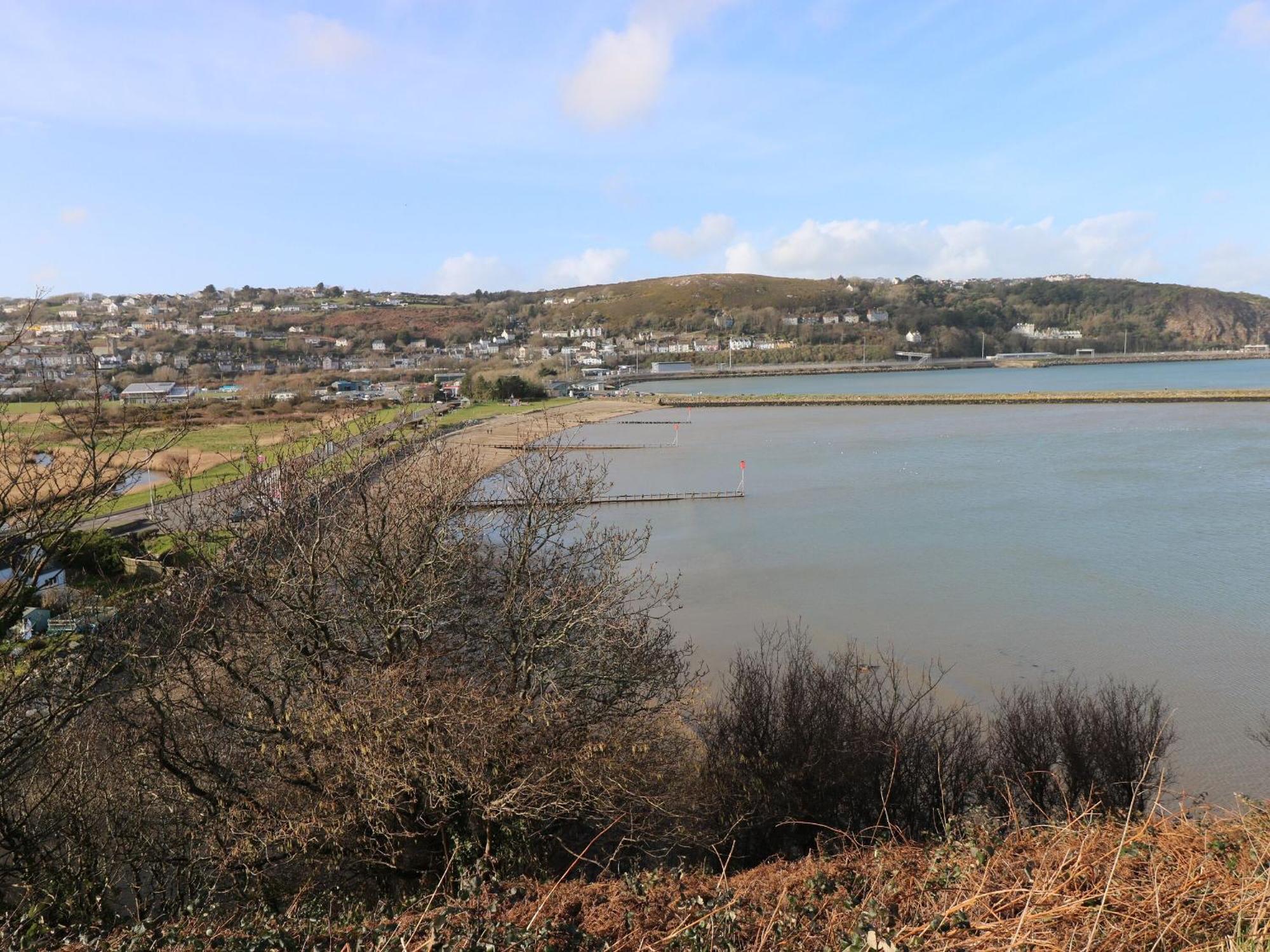 Harbour Village Views Goodwick Екстериор снимка